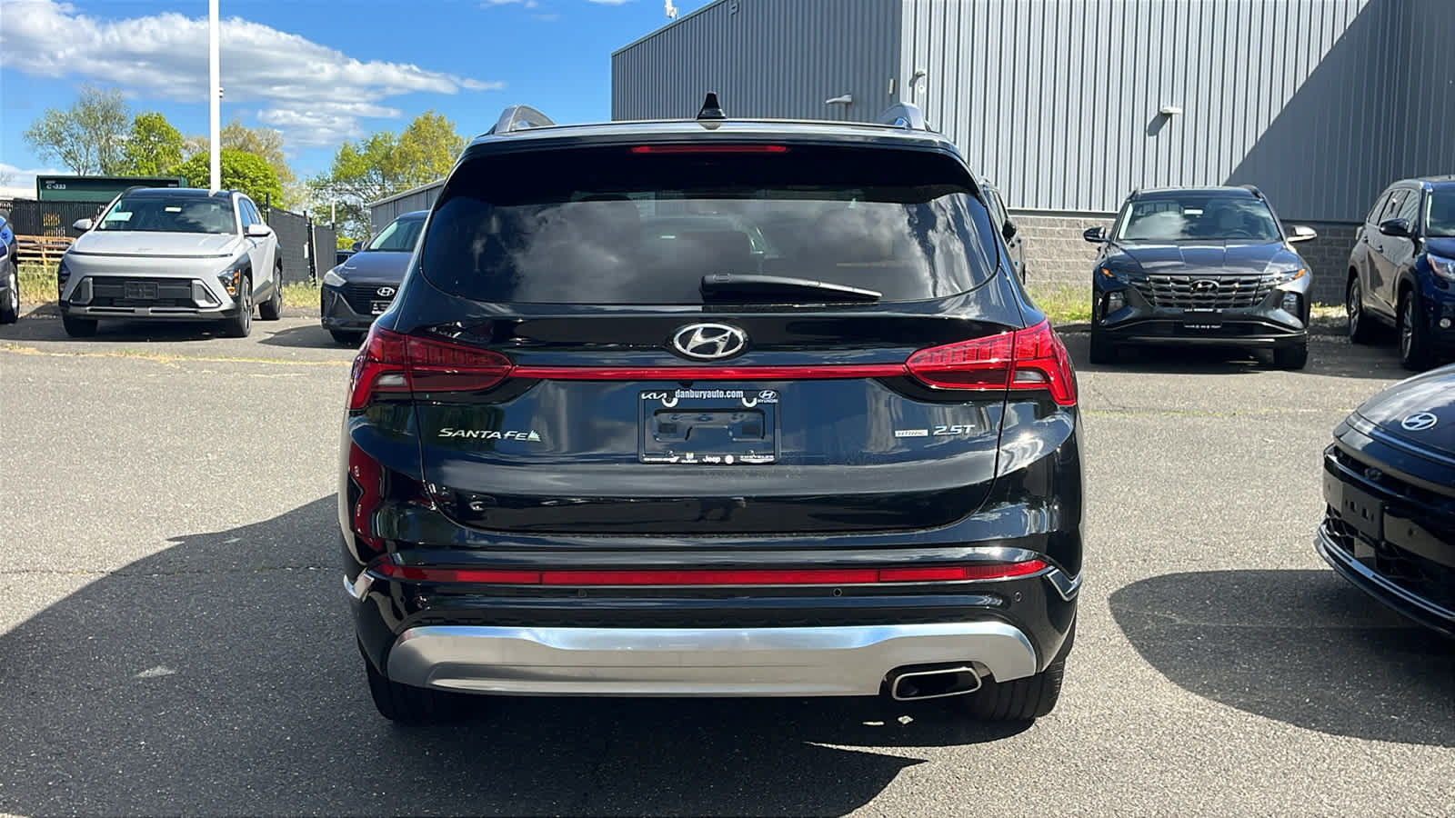 Used 2023 Hyundai Santa Fe Calligraphy w/ Winter Weather Package AWD/4WD image 5