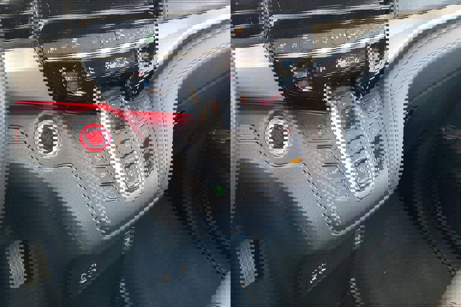 Used 2025 Honda Odyssey Sport-L image 32