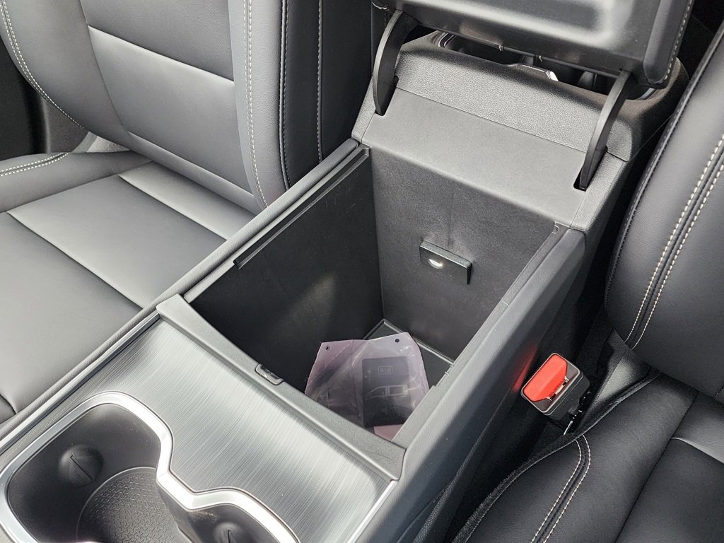 New 2026 GMC Acadia Elevation w/ Black Edition image 34