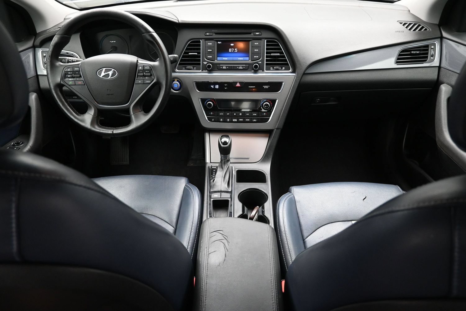 Used 2016 Hyundai Sonata Limited FWD image 25