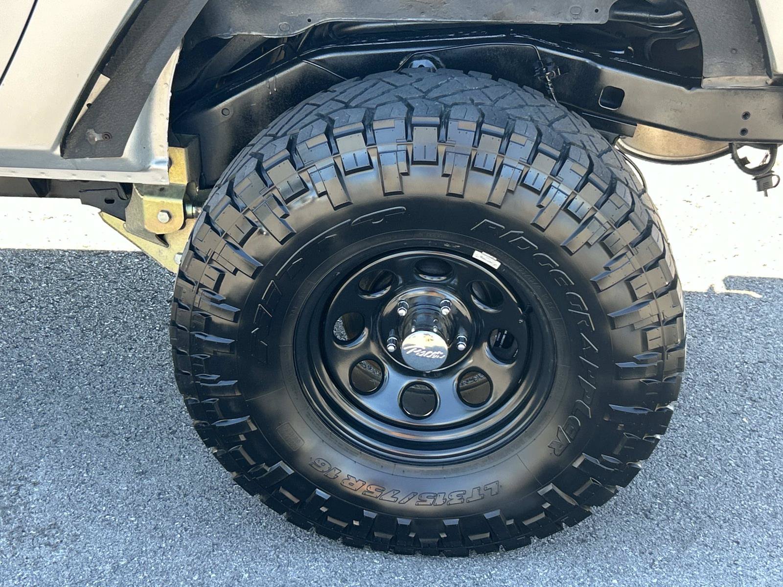 Used 2012 Jeep Wrangler Sport AWD/4WD image 17