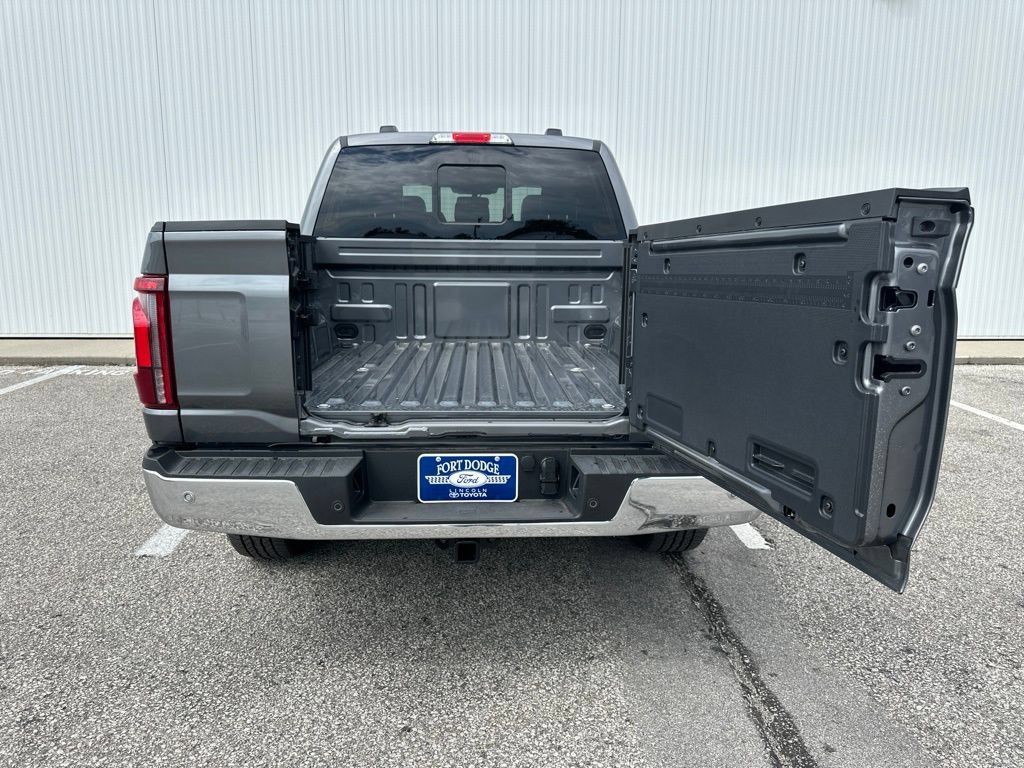 New 2026 Ford F150 Lariat w/ Equipment Group 501A Mid AWD/4WD image 18