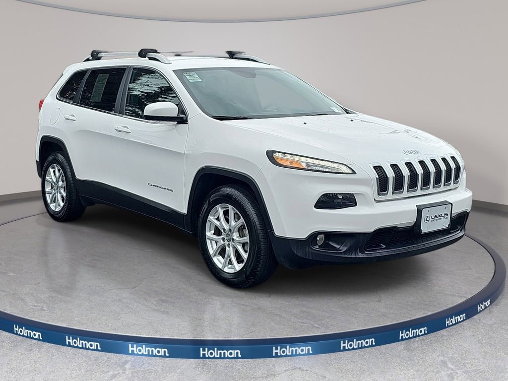 Used 2018 Jeep Cherokee Latitude Plus image 4