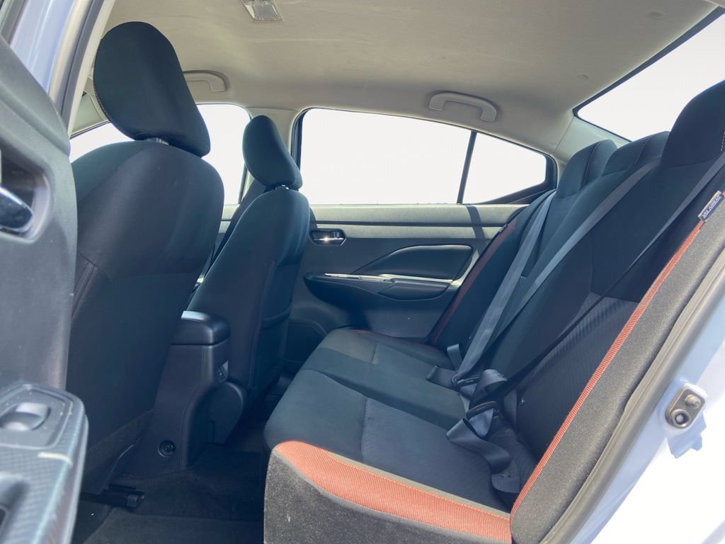 Used 2024 Nissan Versa SR FWD image 13