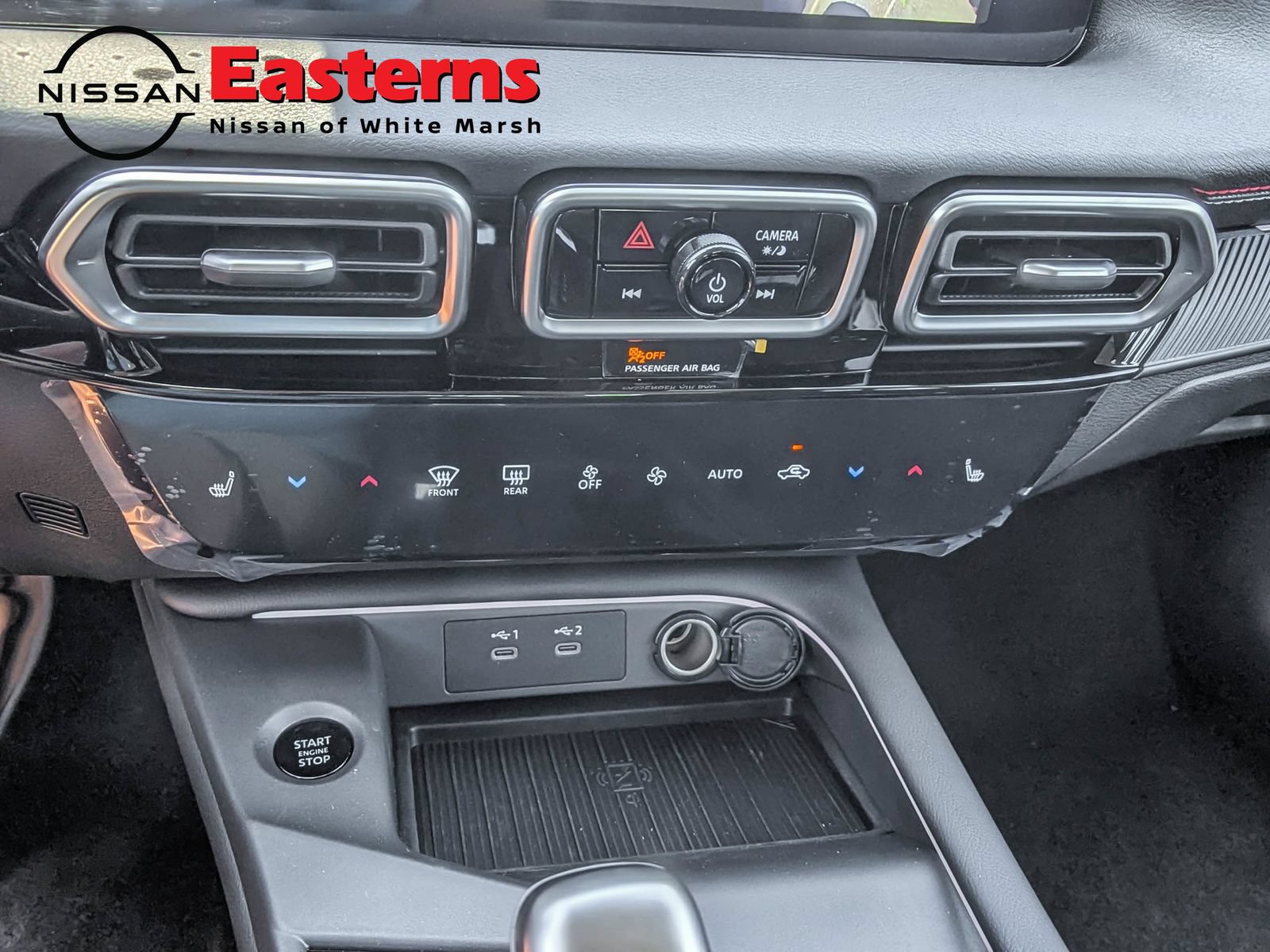 New 2026 Nissan Sentra SR w/ SR Premium Package FWD image 20