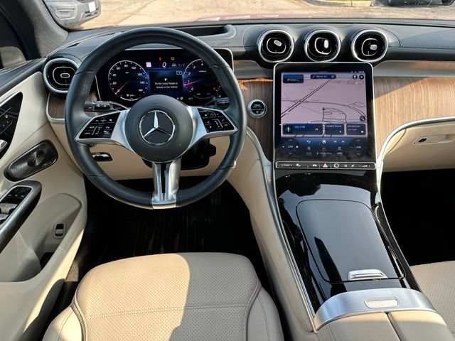 Used 2023 Mercedes-Benz GLC 300 4MATIC w/ Pinnacle Trim Package image 16