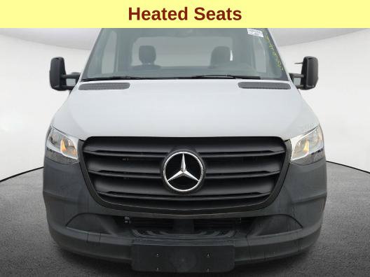 Used 2024 Mercedes-Benz Sprinter 3500 image 4