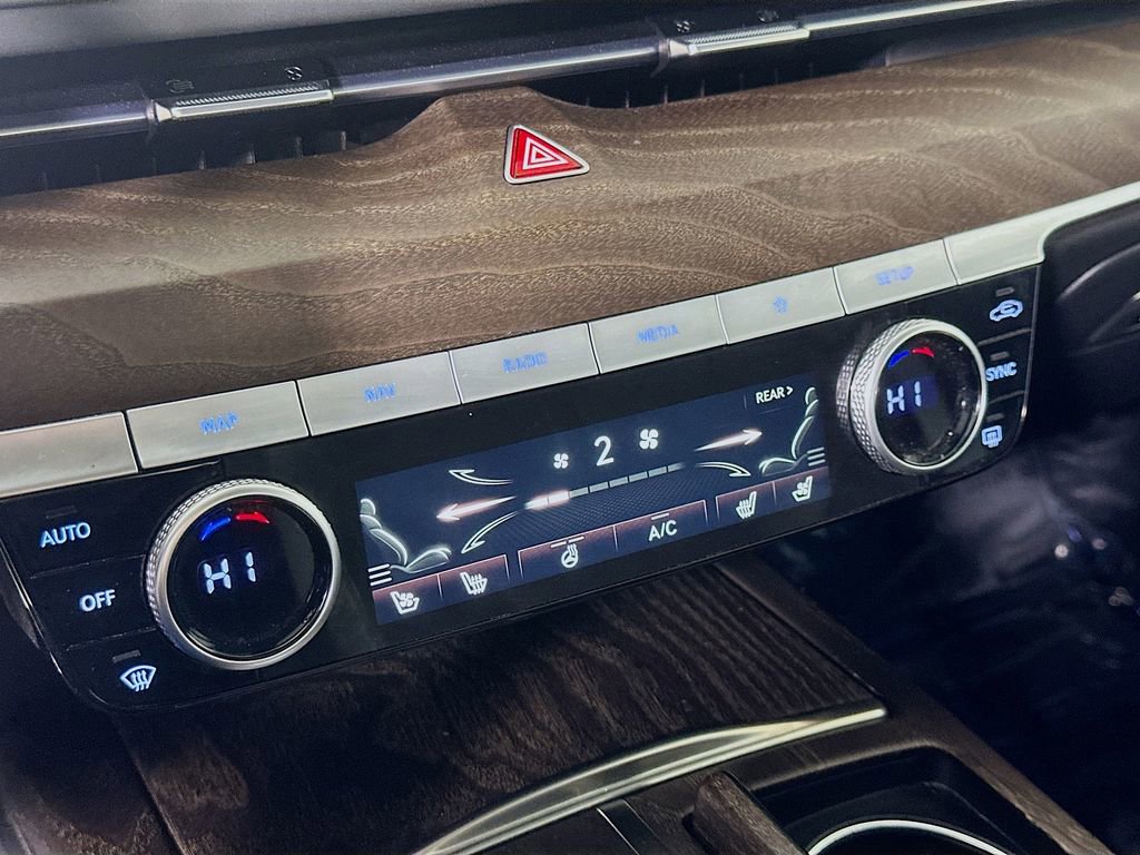 Used 2023 Genesis G80 2.5T w/ Advanced Package image 27