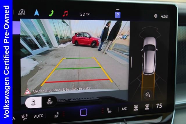 Used 2025 Volkswagen Tiguan SE image 35