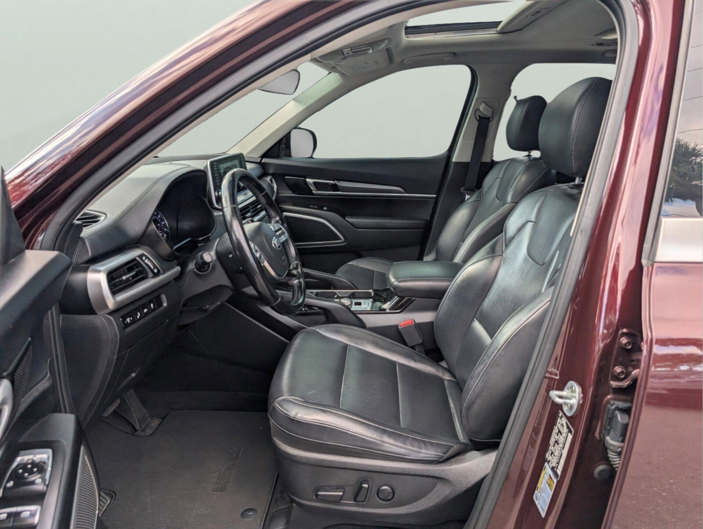 Used 2020 Kia Telluride S w/ S 8 Passenger Seating Package image 30