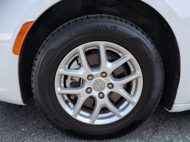 Used 2022 Chrysler Pacifica Touring-L FWD image 23