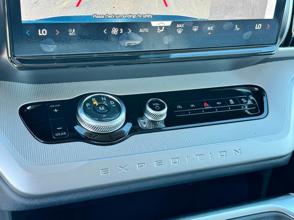 New 2025 Ford Expedition Max Active AWD/4WD image 34