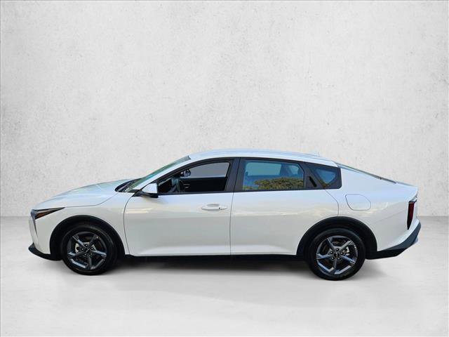 Used 2025 Kia K4 LXS image 9