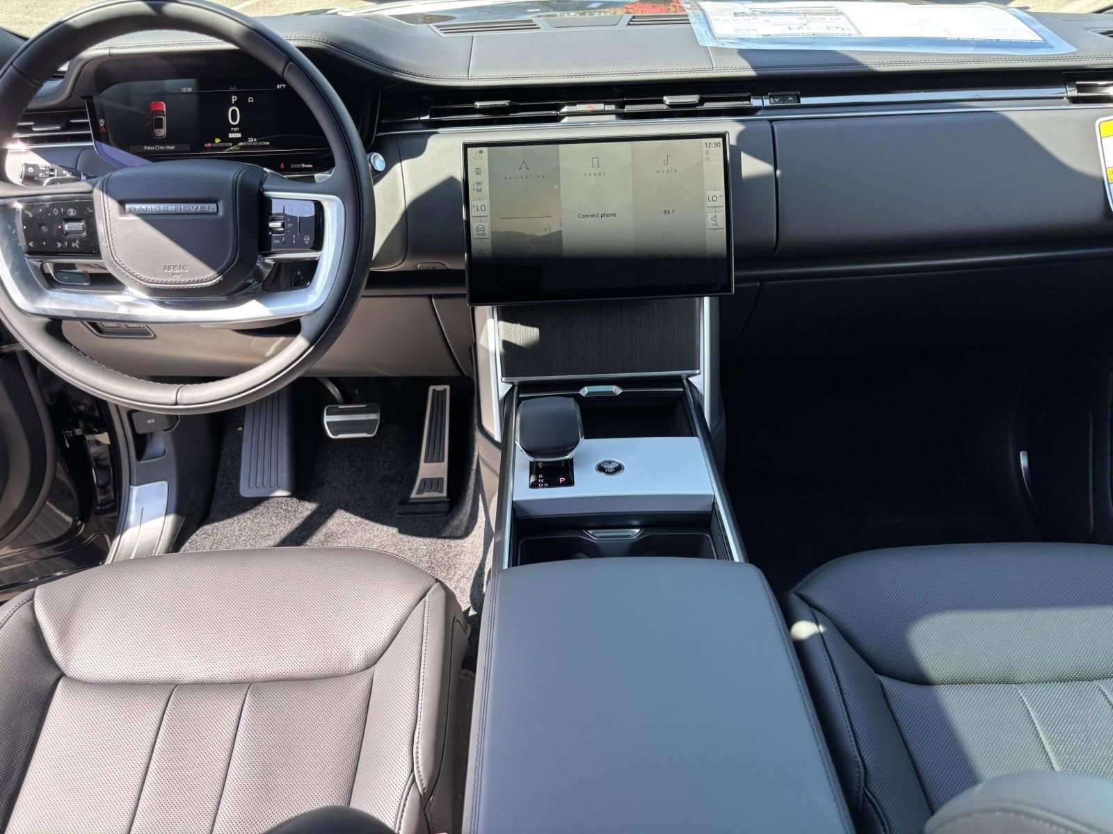 New 2025 Land Rover Range Rover SE image 23
