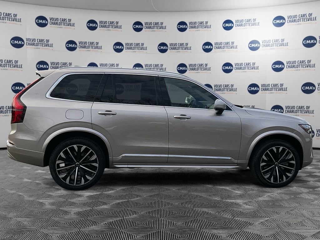 New 2026 Volvo XC90 T8 Core image 6