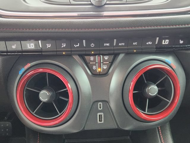 Used 2020 Chevrolet Blazer RS FWD image 22
