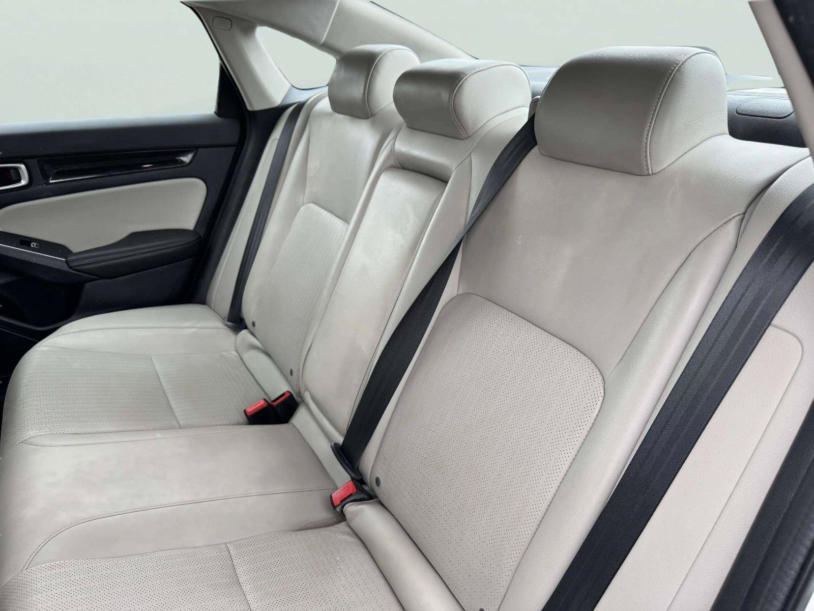 Used 2024 Honda Civic Touring image 28