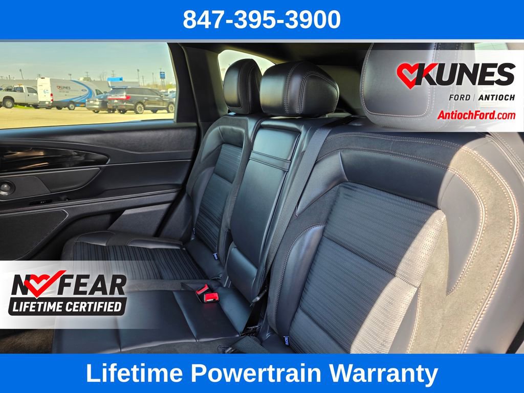 Used 2024 Lincoln Nautilus Reserve w/ Equipment Group 202A AWD/4WD image 21