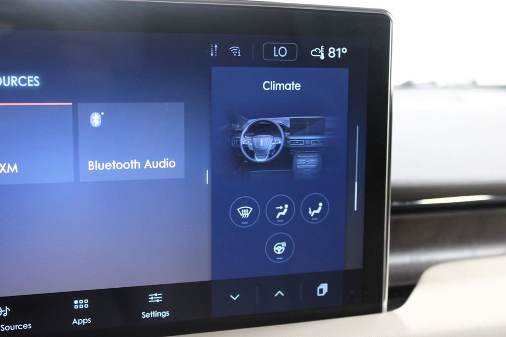 Used 2022 Lincoln Nautilus Reserve w/ Equipment Group 201A image 50