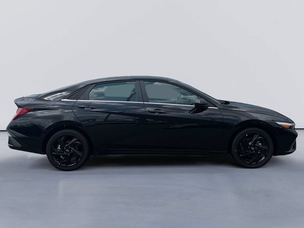 New 2026 Hyundai Elantra SEL Sport Premium w/ Cargo Package FWD video 2
