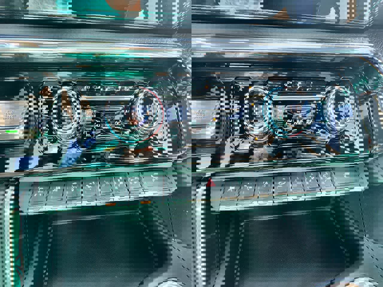 Used 2024 GMC Sierra 1500 Denali image 18