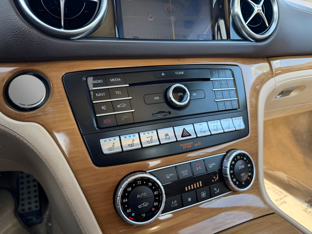 Used 2018 Mercedes-Benz SL 450 image 12