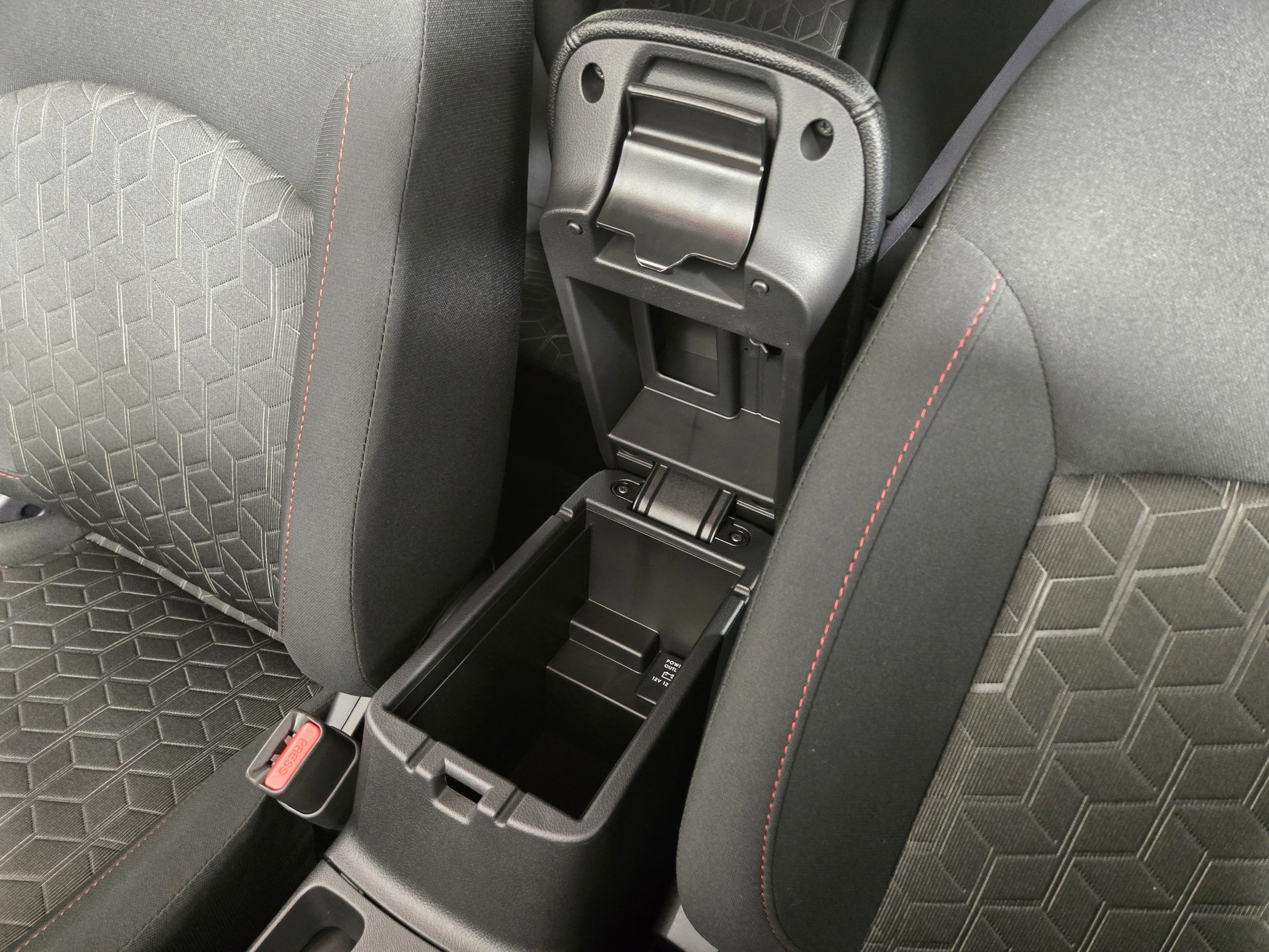 New 2025 Mitsubishi Outlander Sport LE image 24