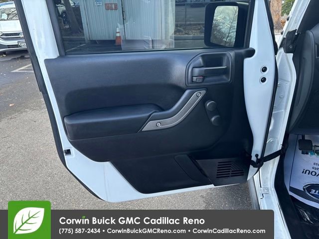 Used 2015 Jeep Wrangler Unlimited Sport image 11