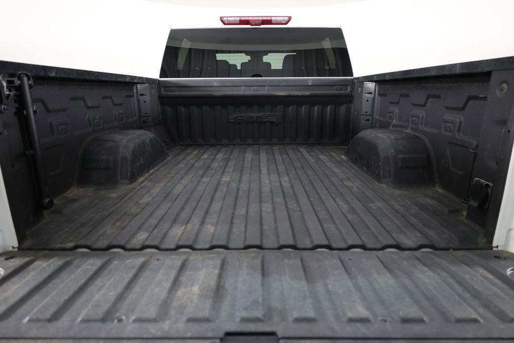 Used 2024 GMC Sierra 1500 AT4 w/ Technology Package image 7
