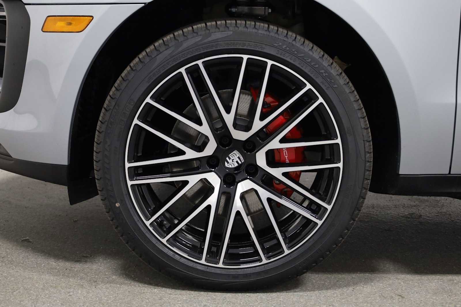 New 2026 Porsche Macan S image 40