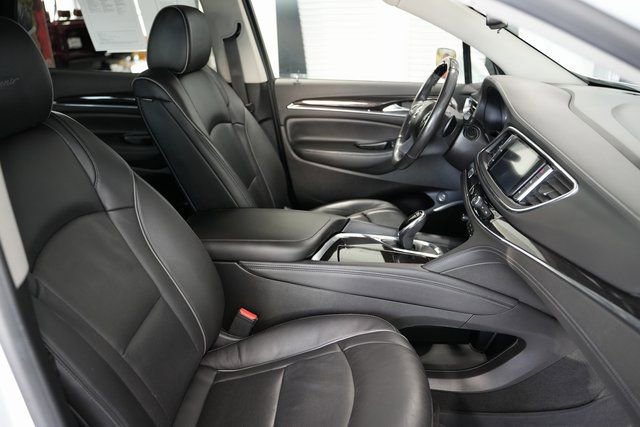 Used 2019 Buick Enclave Avenir w/ Avenir Technology Package image 23