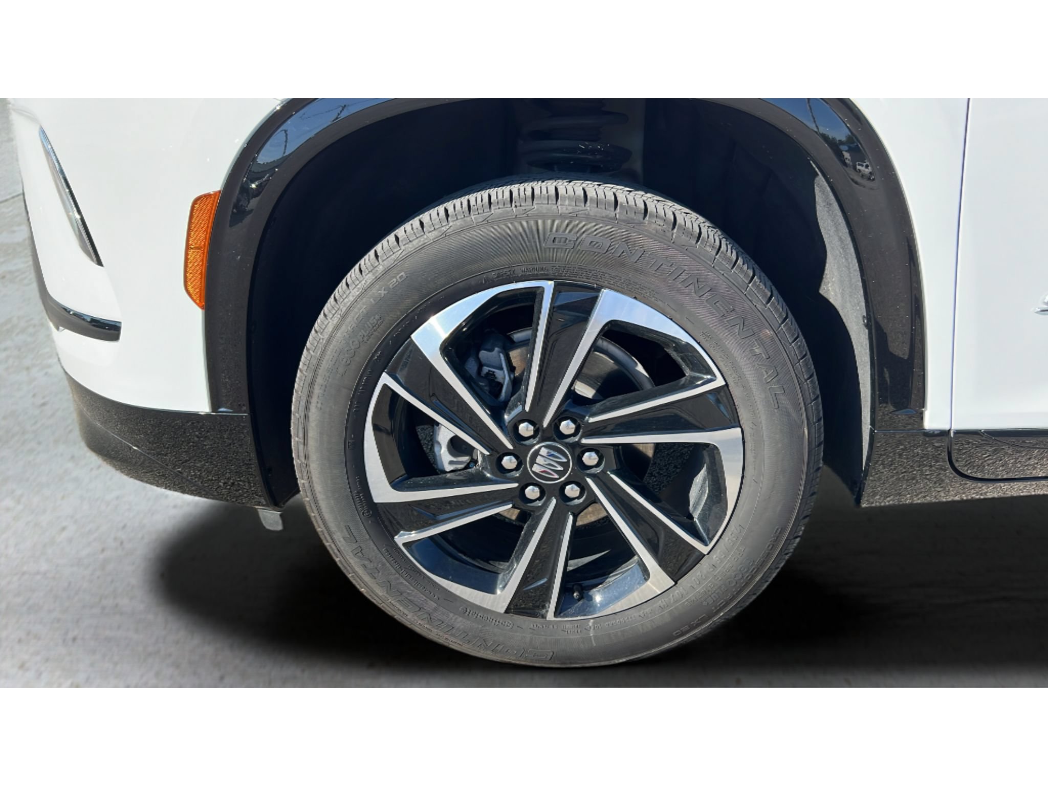 Certified 2026 Buick Enclave Sport Touring AWD/4WD image 35