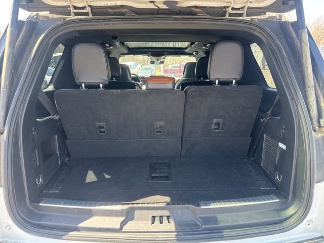 Used 2021 Lincoln Navigator Reserve image 10