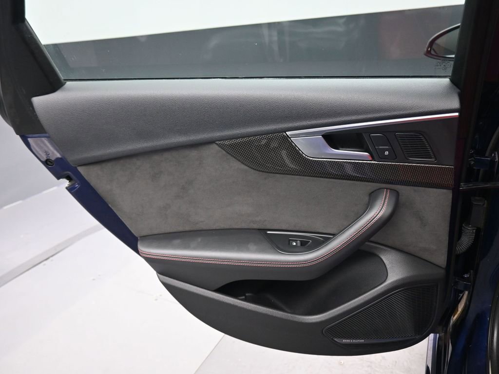 Used 2019 Audi S4 Premium Plus w/ Premium Plus Package image 31