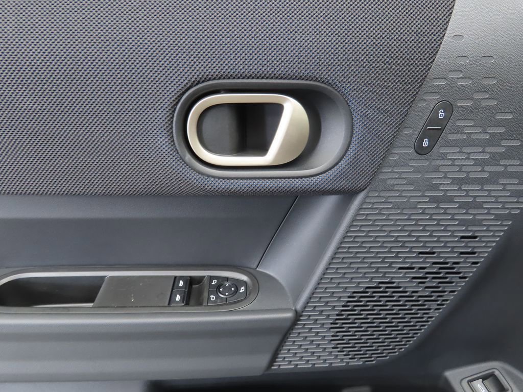 Used 2026 MINI Cooper 2-Door Hardtop image 24