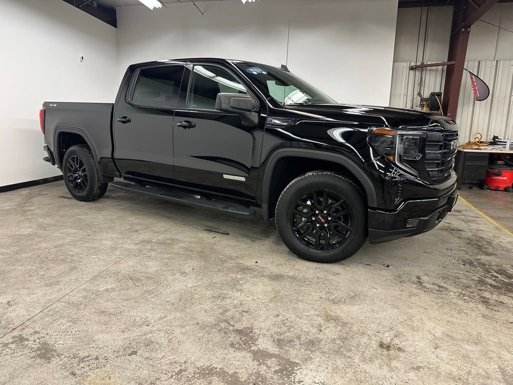 Certified 2024 GMC Sierra 1500 Elevation w/ LPO, Elevation Black Package