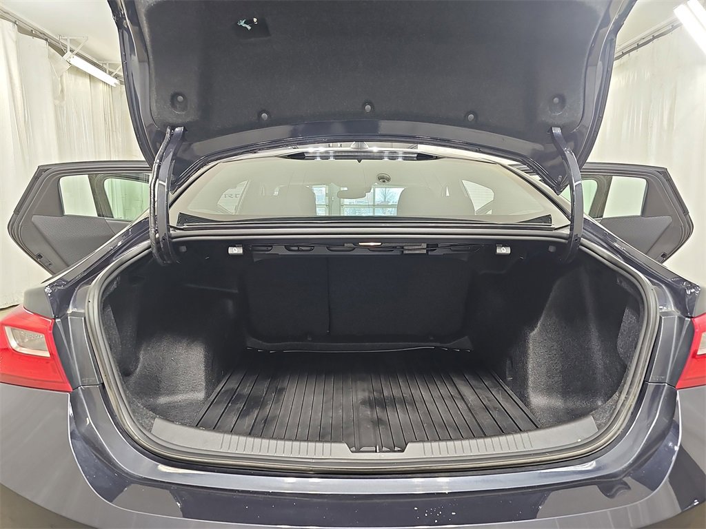 Certified 2023 Chevrolet Malibu LS image 15