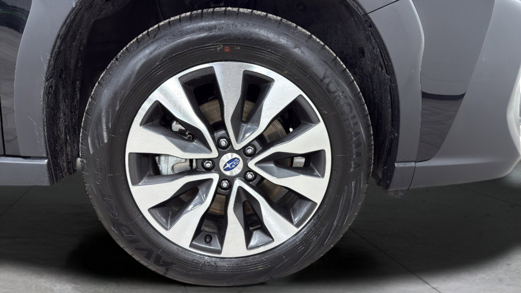 Certified 2025 Subaru Outback Limited XT image 17