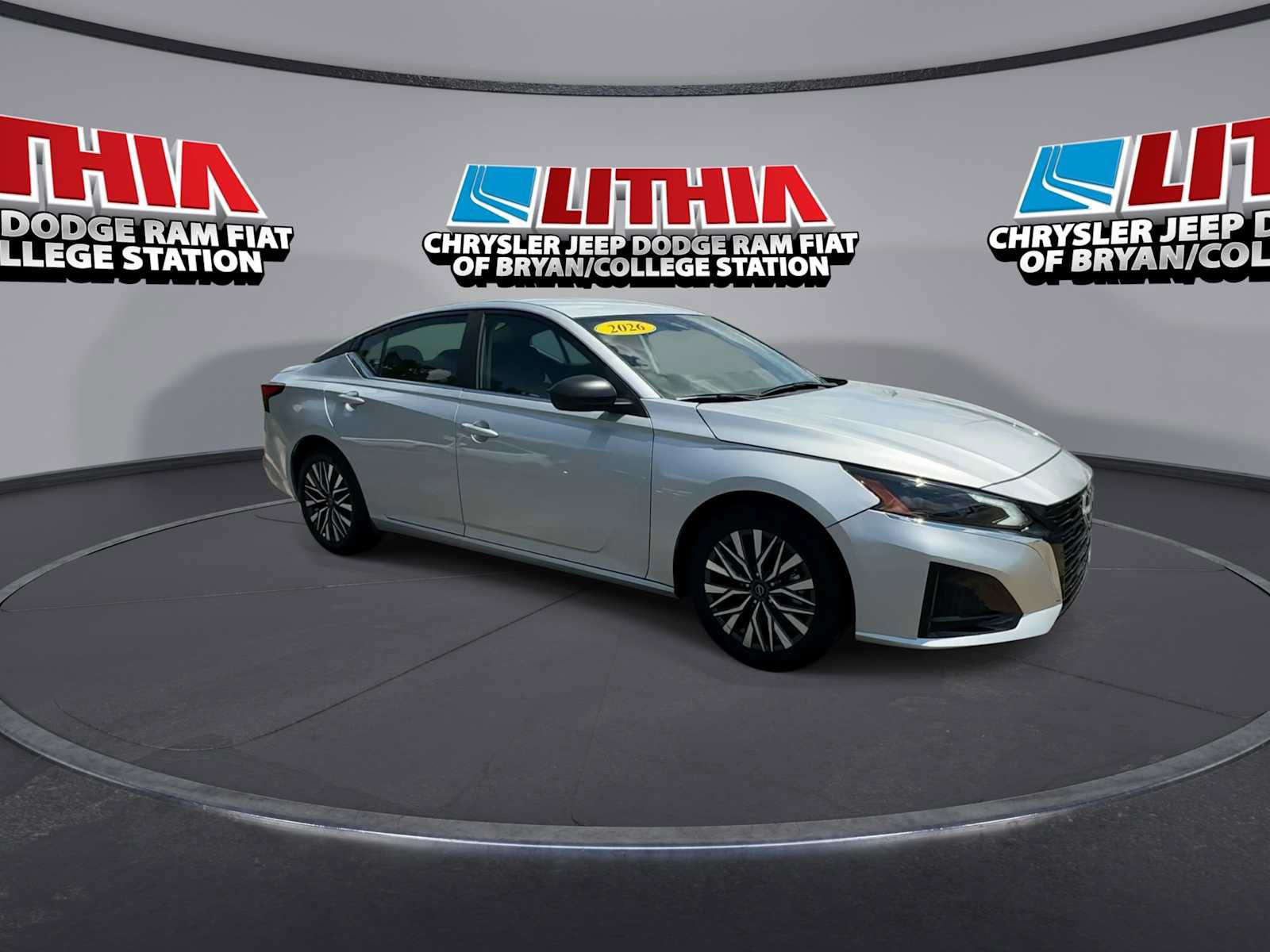 Used 2026 Nissan Altima 2.5 SV FWD image 2