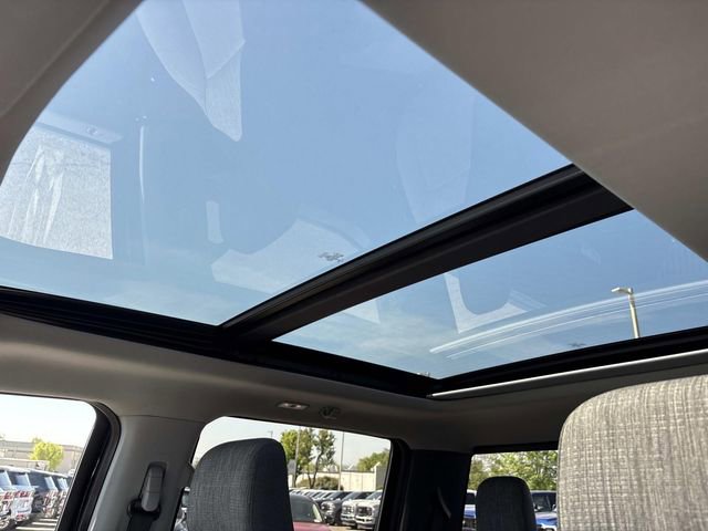 Certified 2022 Ford F150 XLT w/ Equipment Group 302A High image 28