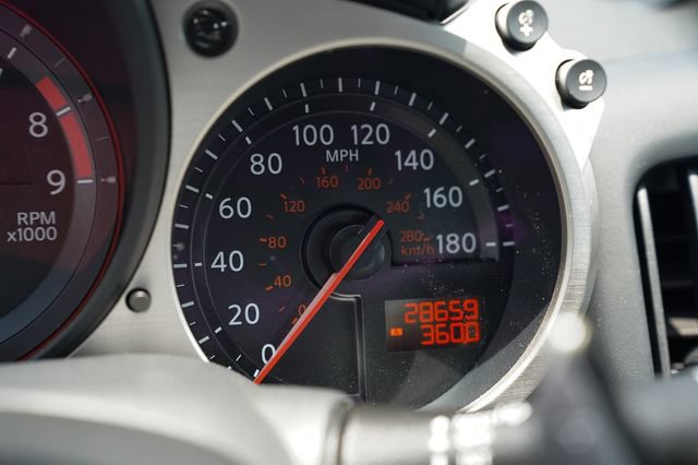 Used 2009 Nissan 370Z Coupe RWD image 41