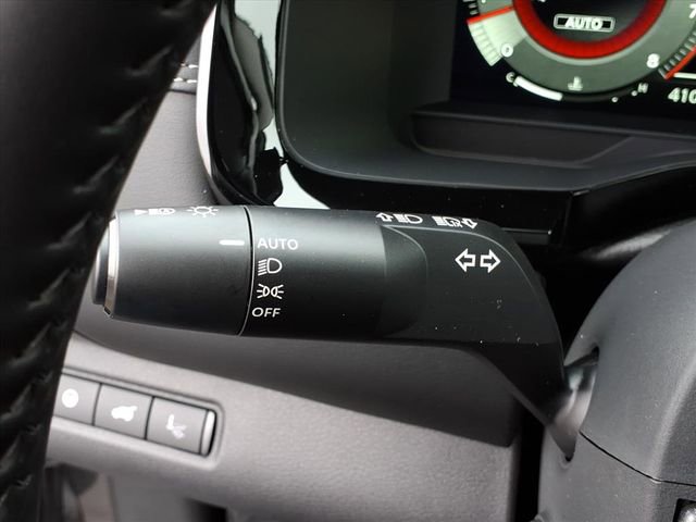 New 2026 Nissan Pathfinder Platinum image 18