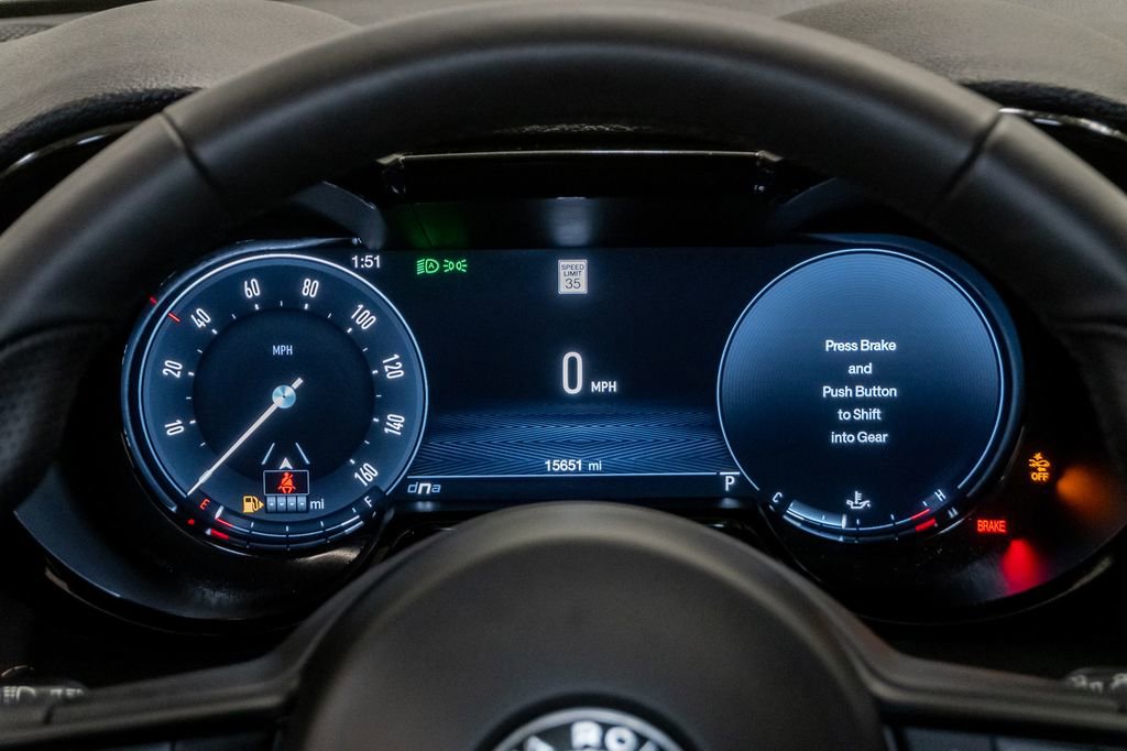 Used 2025 Alfa Romeo Tonale AWD/4WD image 13