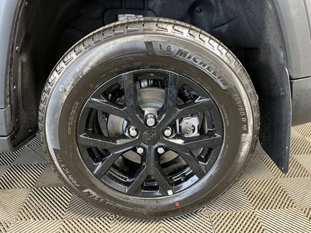 Used 2026 Jeep Grand Cherokee Altitude image 11