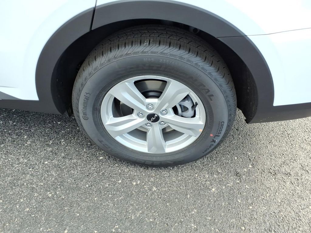 New 2026 Kia Sorento LX FWD image 8