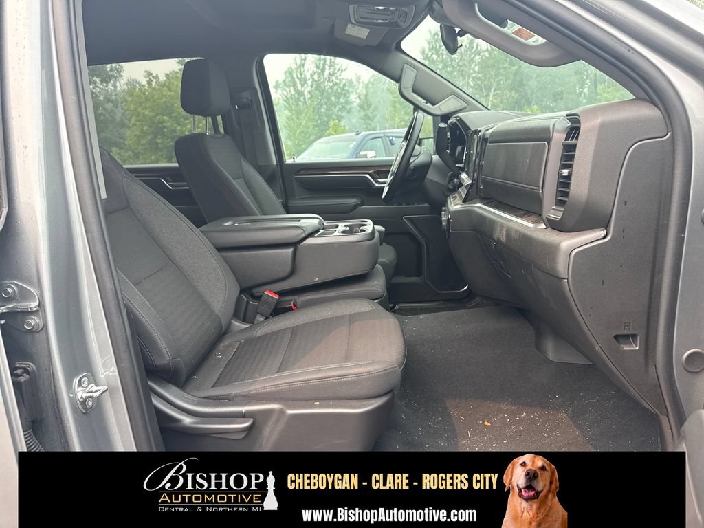 Used 2026 Chevrolet Silverado 2500 LT w/ Snow Plow Prep/Camper Package AWD/4WD image 19