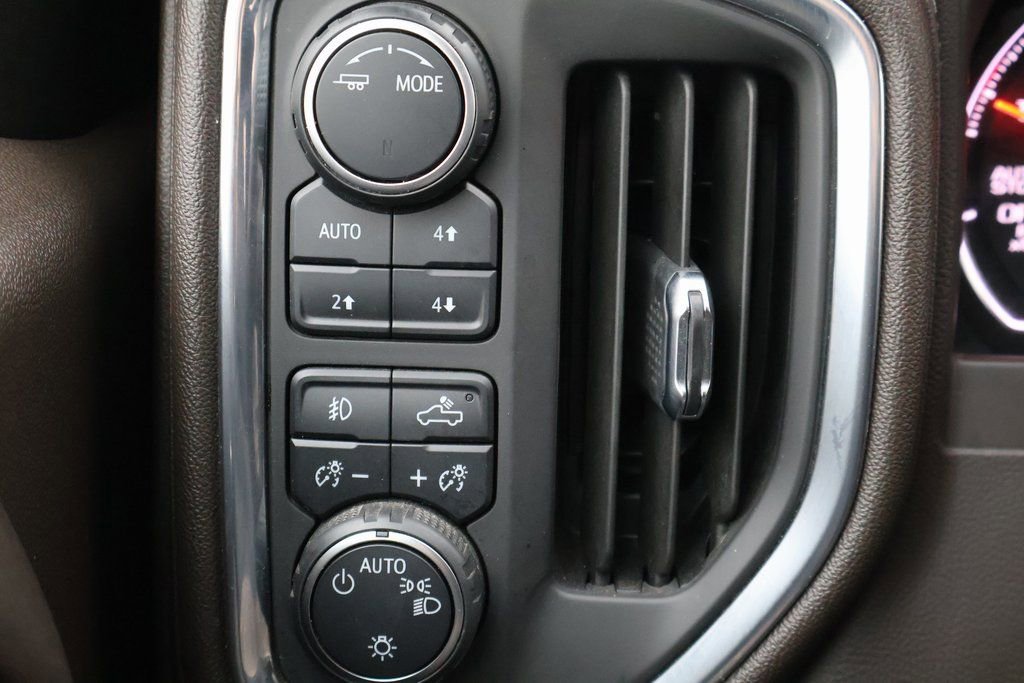 Used 2021 Chevrolet Silverado 1500 RST image 28