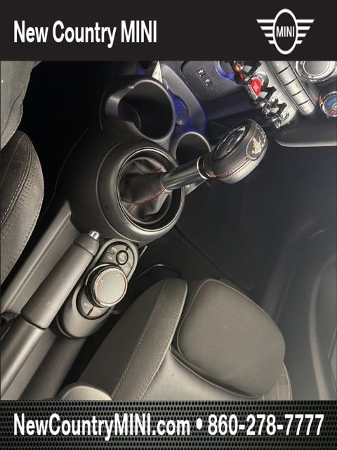 Used 2019 MINI Cooper S w/ Signature Upholstery Package image 25