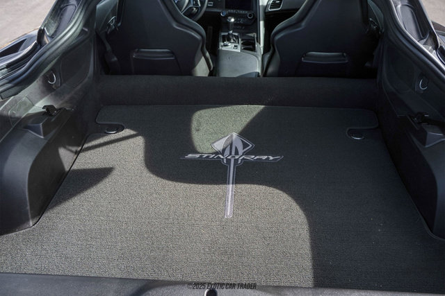 Used 2018 Chevrolet Corvette Stingray Coupe w/ 1LT image 54