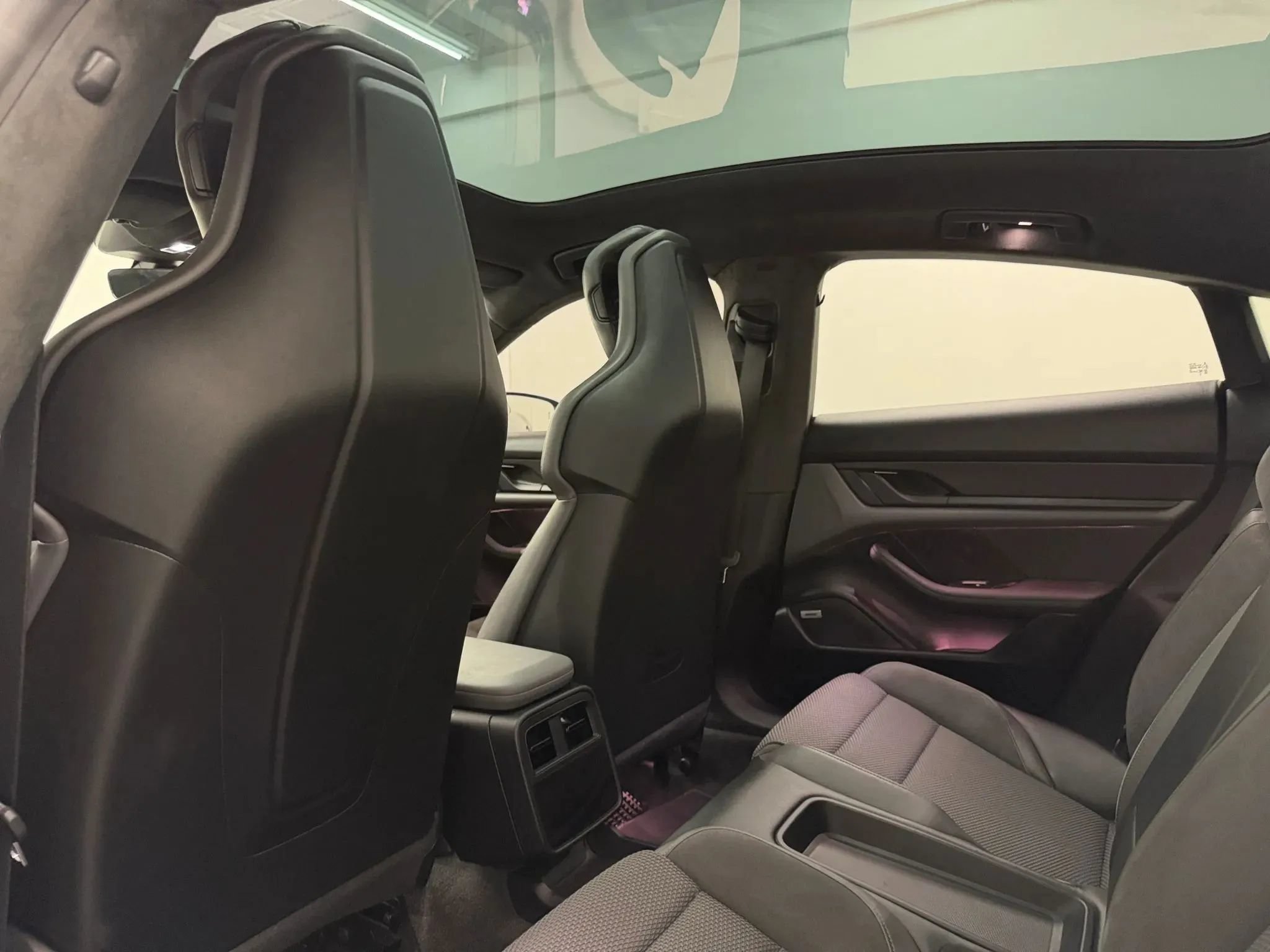 Used 2021 Porsche Taycan Turbo S AWD/4WD image 63